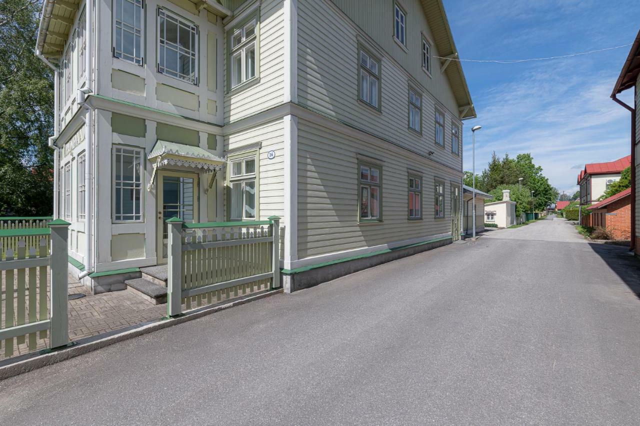Promenaadi Villa Pärnu Extérieur photo