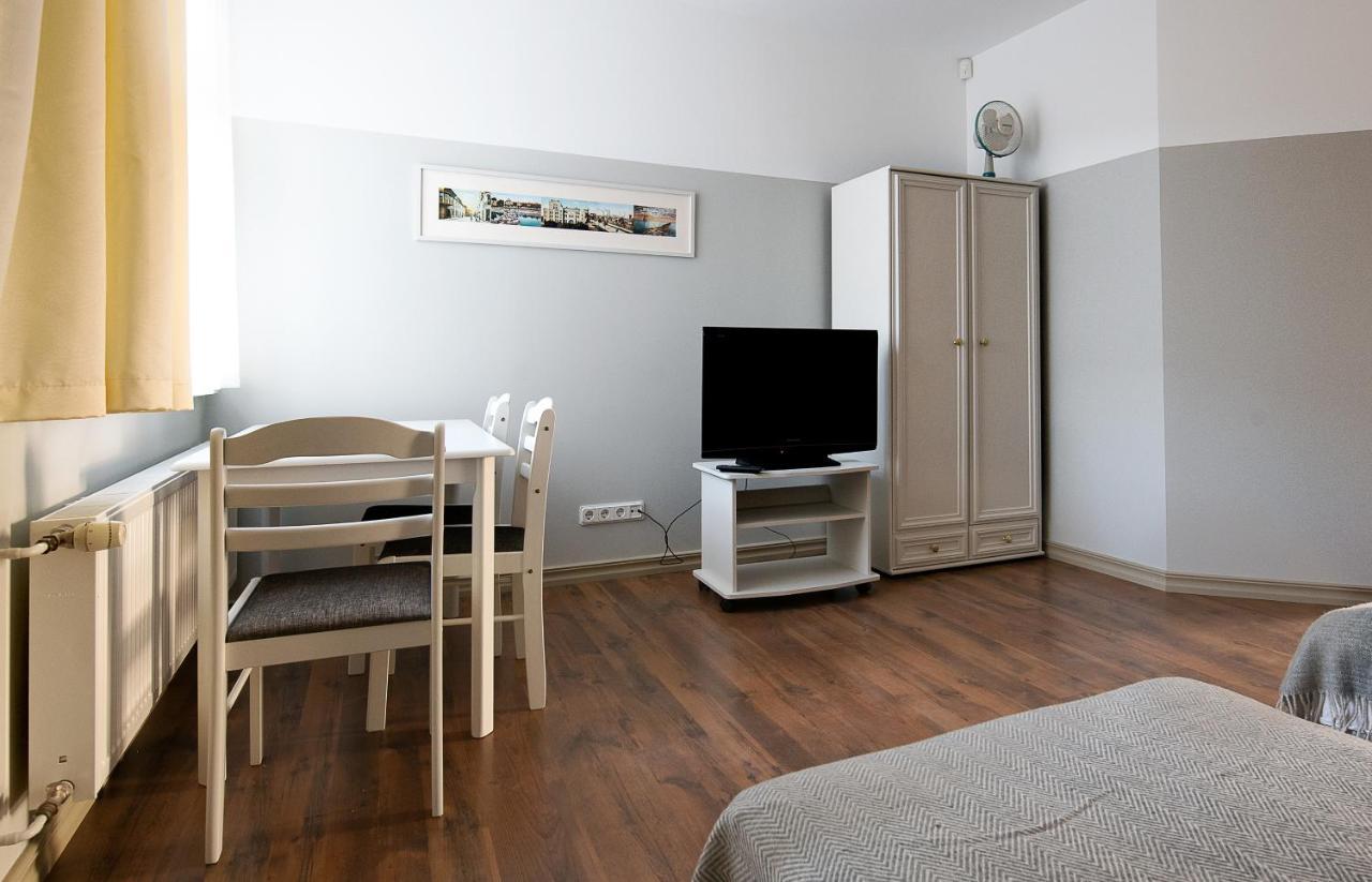 Promenaadi Villa Pärnu Extérieur photo